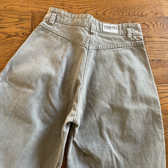 Vintage pleated western gray high rise jeans - Picture 7 of 12